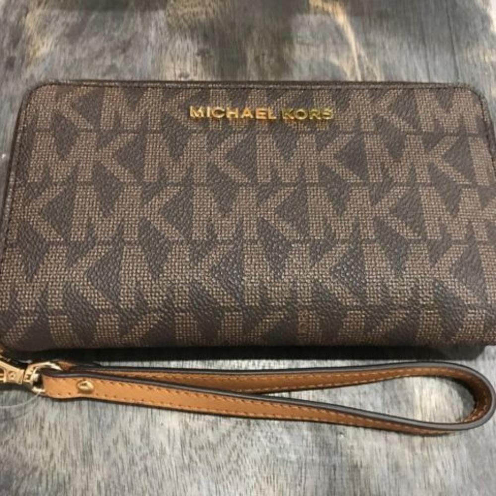 Signature Multi-function Phone Case Wallet w/Strap - Picture 5 of 8